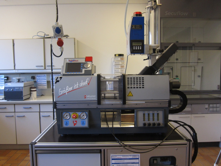 Photo: Hereon/general Injection moulding machine Babyplast 6/10 P