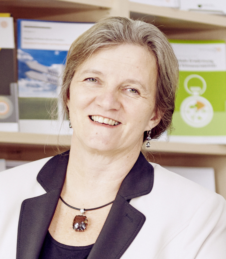Dr. Daniela Jacob