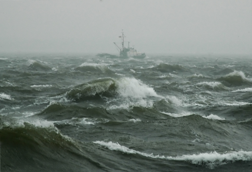Sturm auf hoher See
