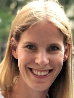 Dr. Nele Tim 