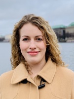 Dr. Maria Nienaber 