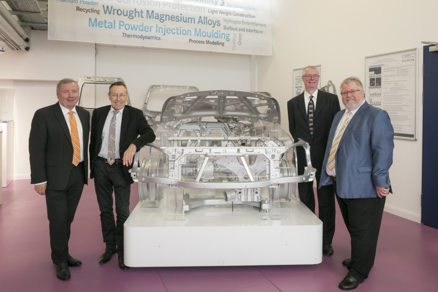 Norbert Brackmann, Prof. Wolfgang Kaysser, Dr. Norbert Hort, Dr. Herbert Zeisel. im Magnesiuminnovationscenter