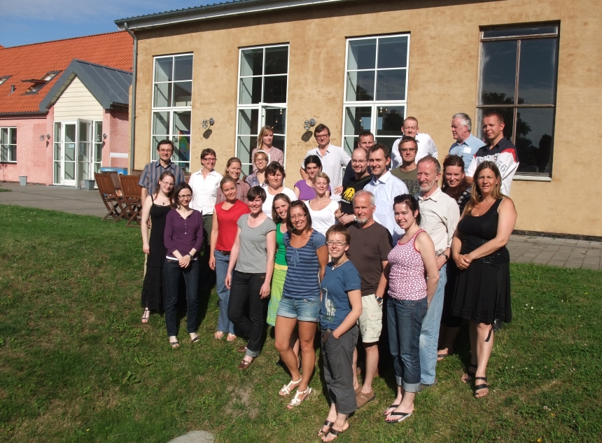 Die Studenten und Wissenschaftler der Sommerschule