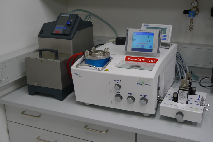 Foto: Hereon/allgemein Dynamic heat flow differential calorimetry with pressure and gas application (HP-DSC)