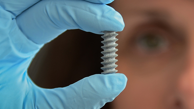 Banner Metallische Biomaterialien