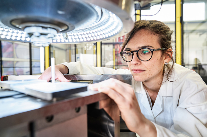 /imperia/md/images/hzg/presse/mediathek/fittosize__680_0_e5b474033d8417722aaaac8353d11ae0_02_tausendsassa_wmp_in2science_chrsitian_schmid.jpg